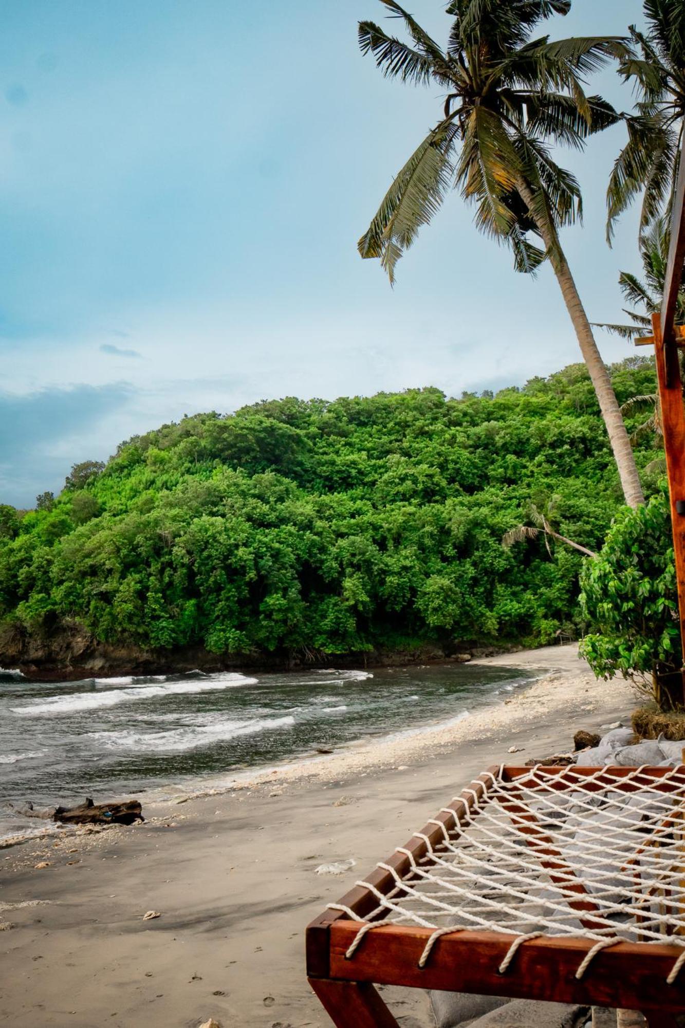 Beachfront Luxury Dome Villas - Gamat Bay Resort Nusa Penida Eksteriør bilde