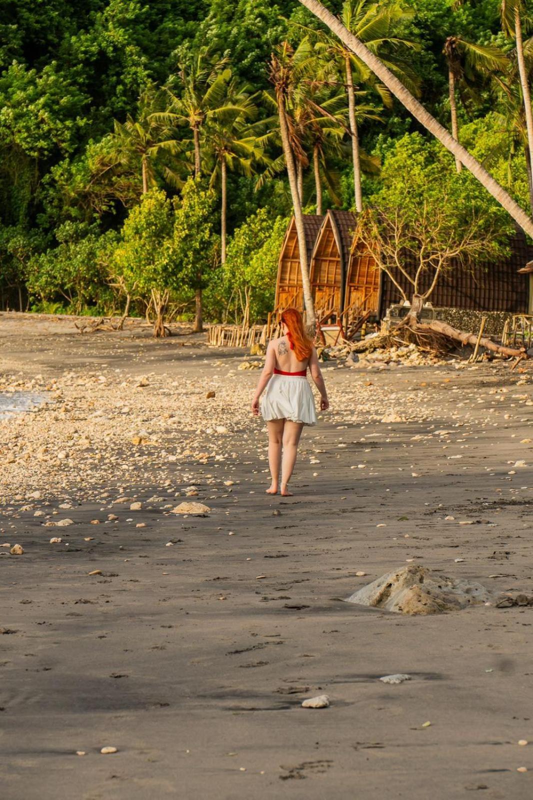 Beachfront Luxury Dome Villas - Gamat Bay Resort Nusa Penida Eksteriør bilde