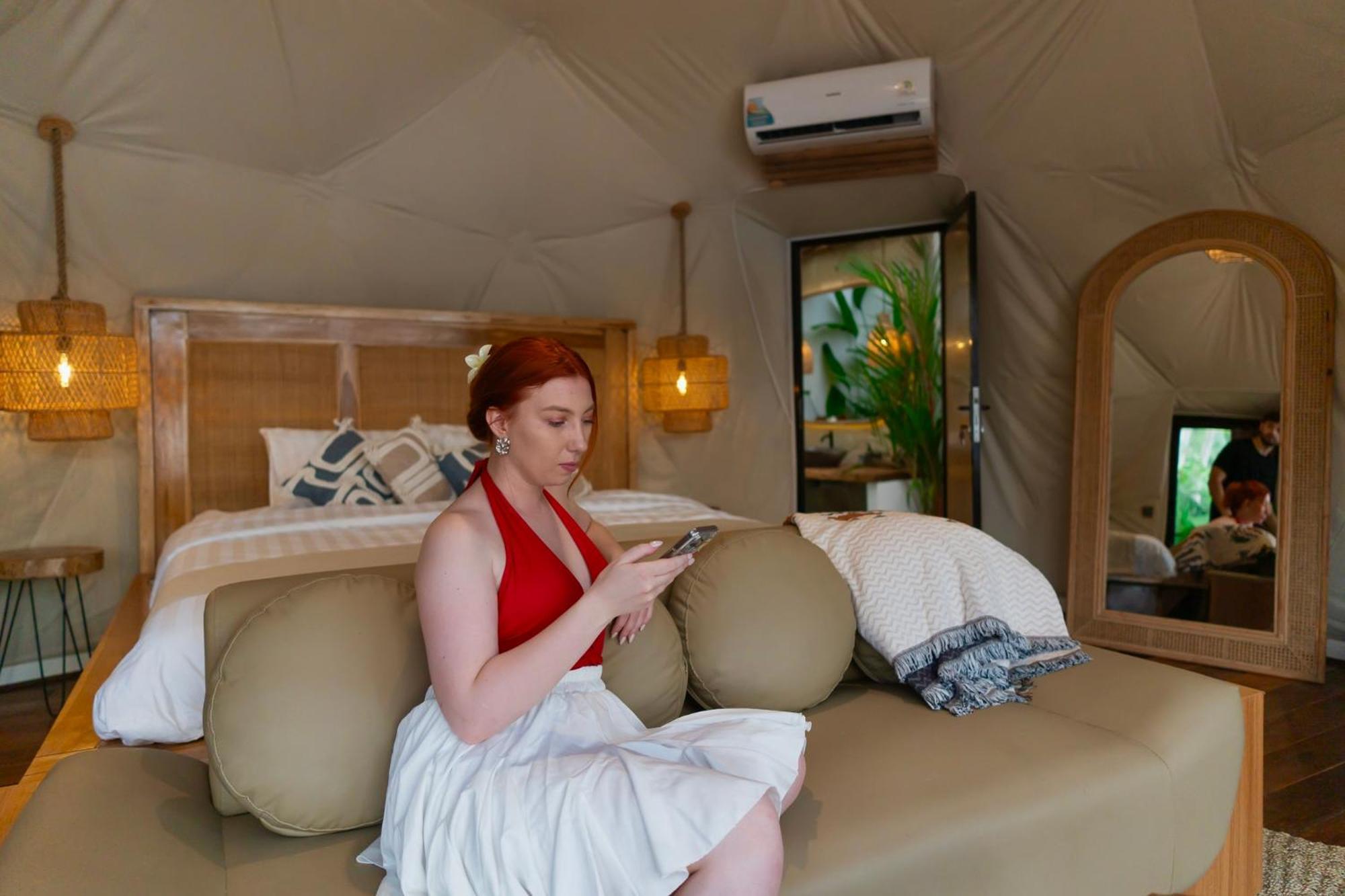 Beachfront Luxury Dome Villas - Gamat Bay Resort Nusa Penida Eksteriør bilde
